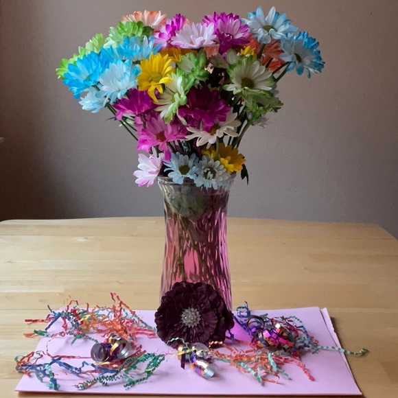 💐 TIEKS BURGUNDY FLOWER 💐 NWOT 💐 - Picture 2 of 16